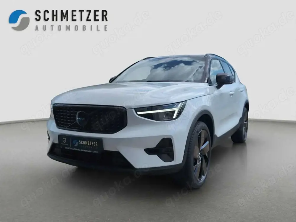 Volvo XC40 +Black+Edition+B3+Plus+Alarm+HarmanK+Kamera+