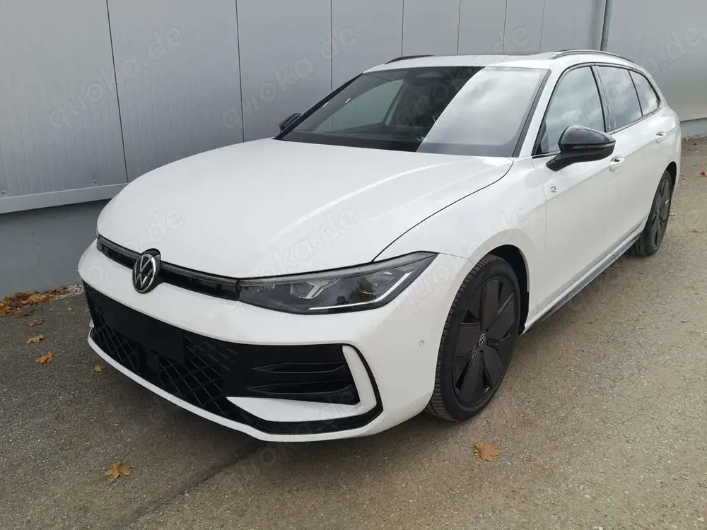 Volkswagen Passat Variant 2.0 TDI 142 kW 4Motion R-Line DSG ABT Pano 19 Z...