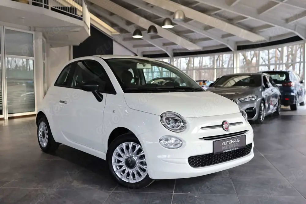 Fiat 500 1,0 HYBRID SITZHEIZUNG   EINPARKHILFE