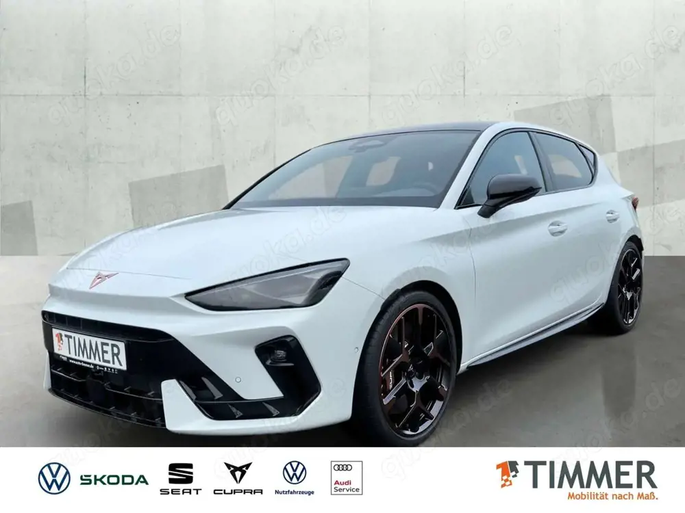 CUPRA Leon VZ Extreme 2.0TSI 221kW (300 PS)*DSG*PANO*HD-MATR