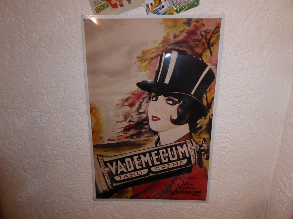 Vademucum   Email Schild geformt       SELTENHEIT  letzter Preis !!!