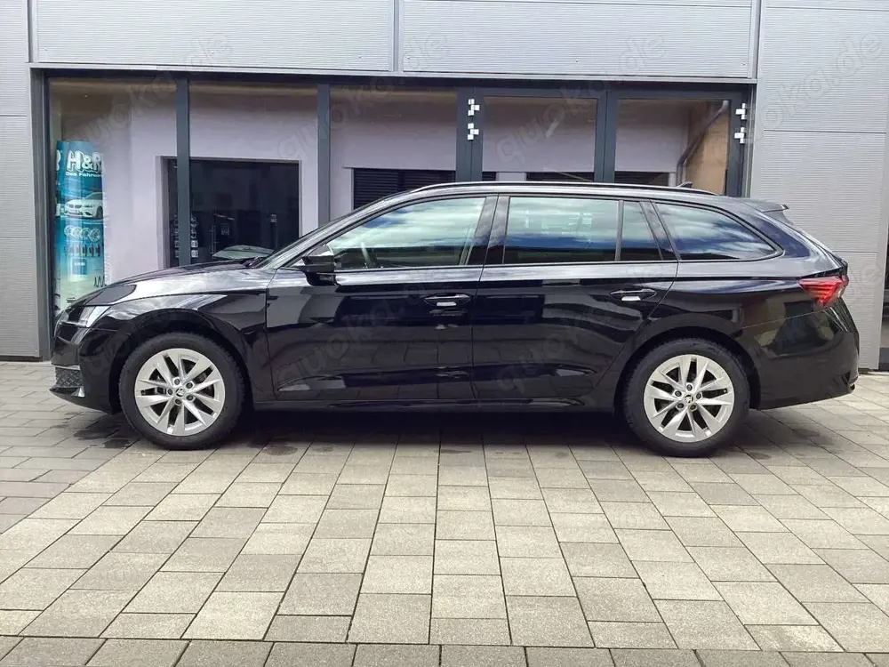Skoda Octavia Combi 1.5 eTSI DSG Selection LED+ACC+Nav