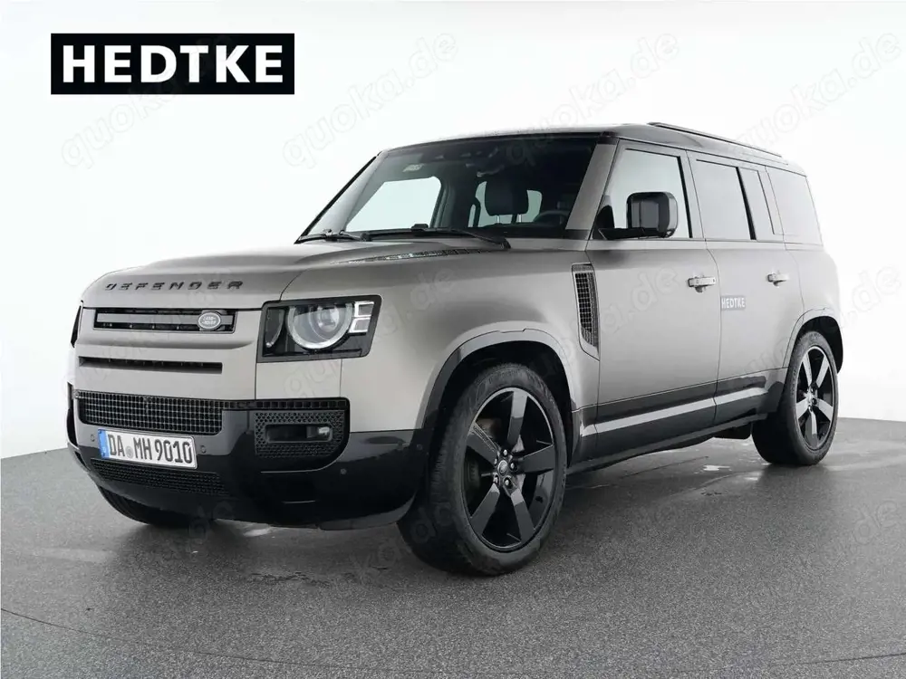 Land Rover Defender 110 D300 X-Dynamic SE 22"+AHK+PANO-LED