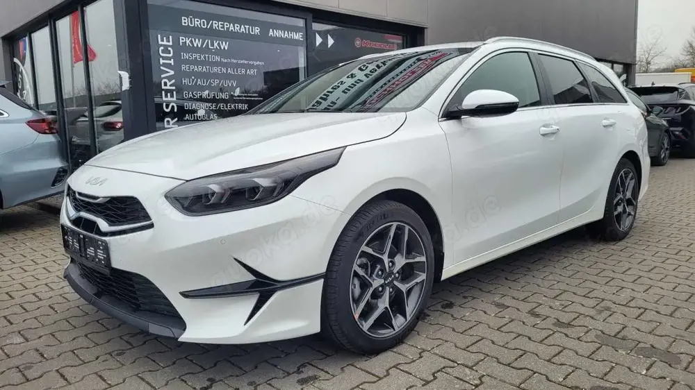 Kia Ceed SW / cee'd SW Kia Ceed SW AT Top*VollLED*Navi*Shzg*Cam