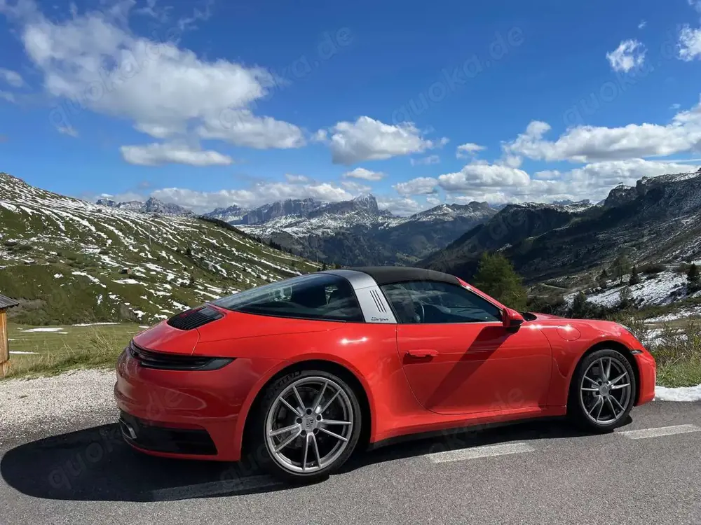 Porsche 992 911 Targa 4 PDK