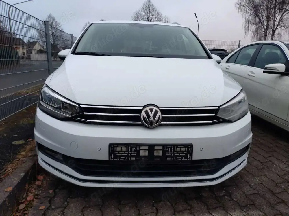 Volkswagen Touran Highline BMT/Start-Stopp //7 SITZER// HIGHLINE