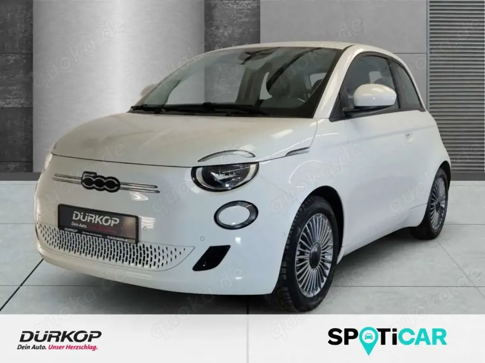 Fiat 500e Navi CarPlay DAB Keyless Kamera Tempomat Sitzheizu