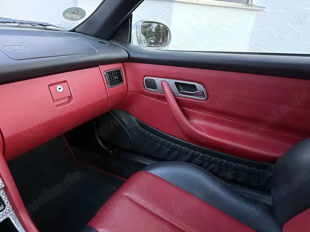 Mercedes-Benz SLK 200