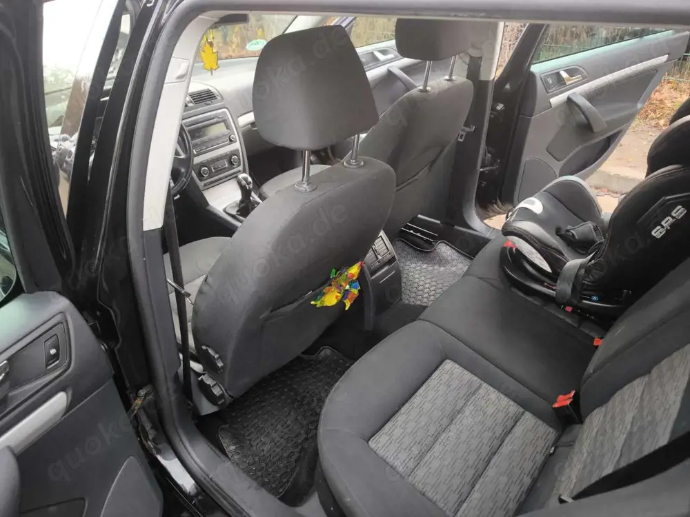 Skoda Octavia Combi 2.0 TDI DPF Elegance