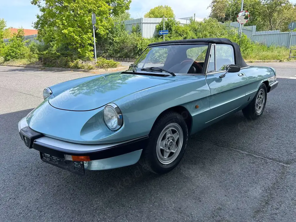 Alfa Romeo Spider 1.6 SCHWEIZ IMPORT
