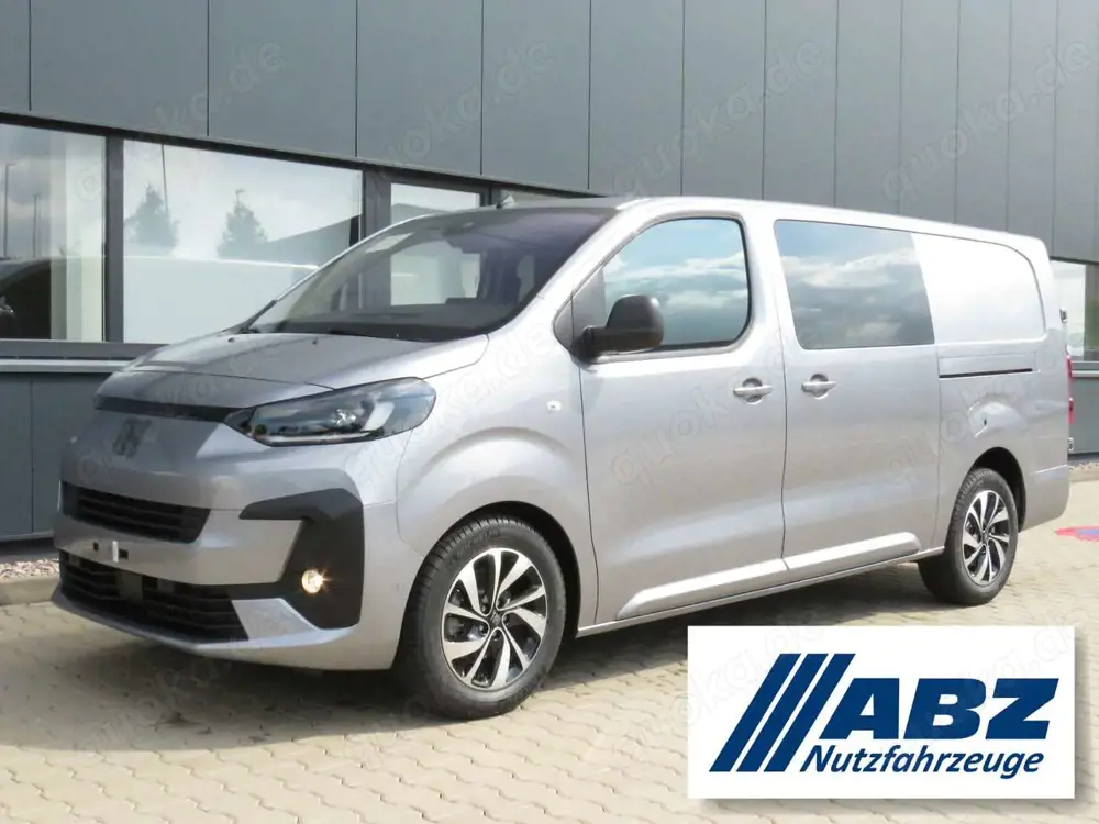 Fiat Scudo MultiCab L3 180 Automatik Vollausstattung