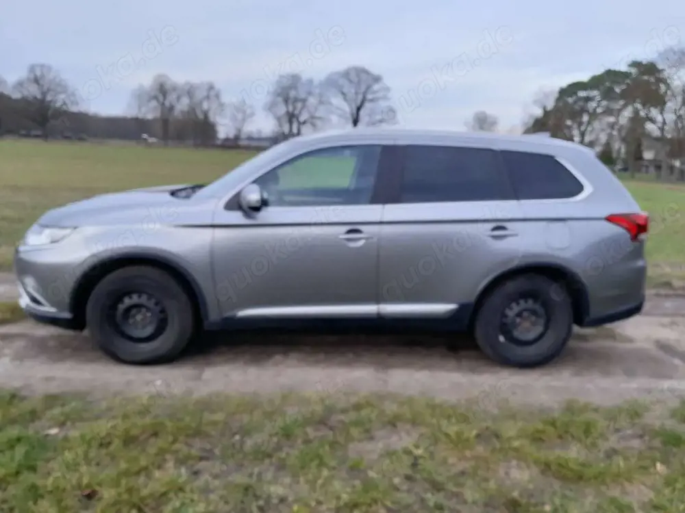 Mitsubishi Outlander Outlander 2.2 DI-D 2WD Plus