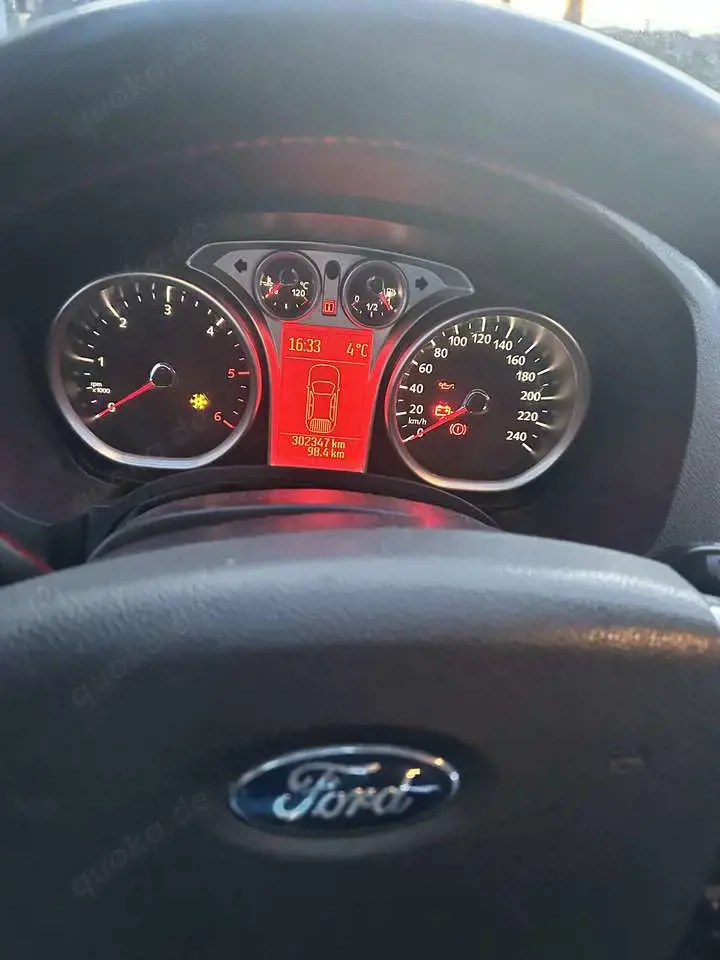 Ford Kuga 2.0 TDCi 2x4 Titanium