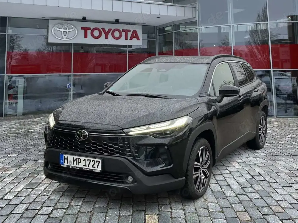 Toyota Corolla Cross 2.0 Hybrid Teamplayer