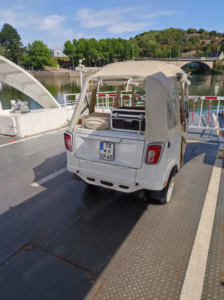 Piaggio Ape