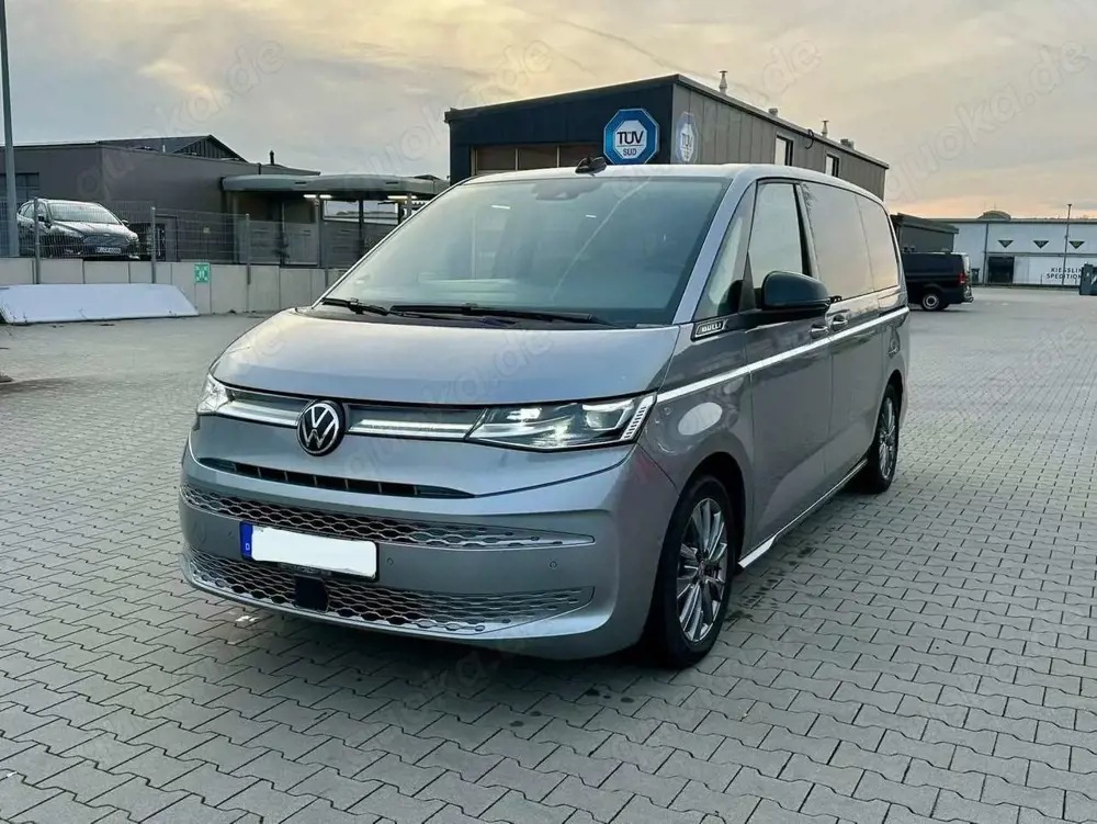 Volkswagen T7 Multivan Multivan 2,0 TSI OPF LÜ Style