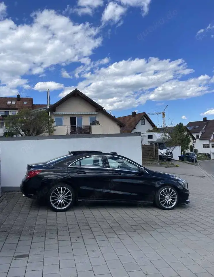 Mercedes-Benz CLA 180 AMG Line