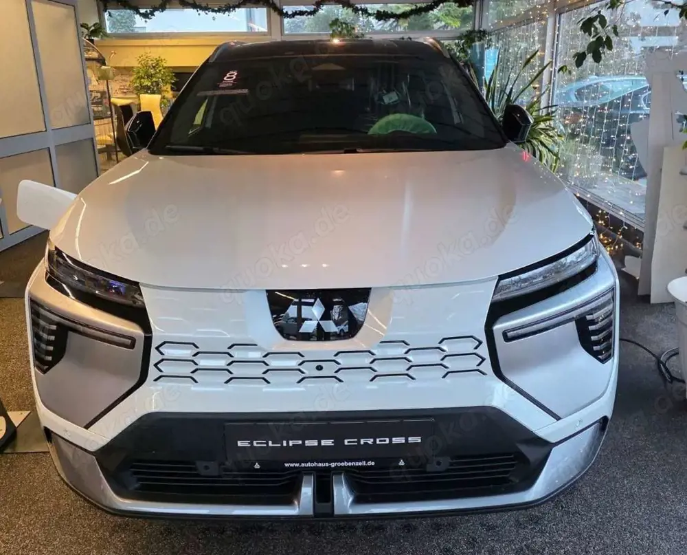 Mitsubishi Eclipse Cross Luxury Paket 87 kWh *Panoramadach*