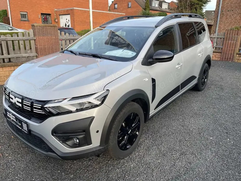 Dacia Jogger TCe 100 ECO-G LPG (7-Sitzer) Extreme+