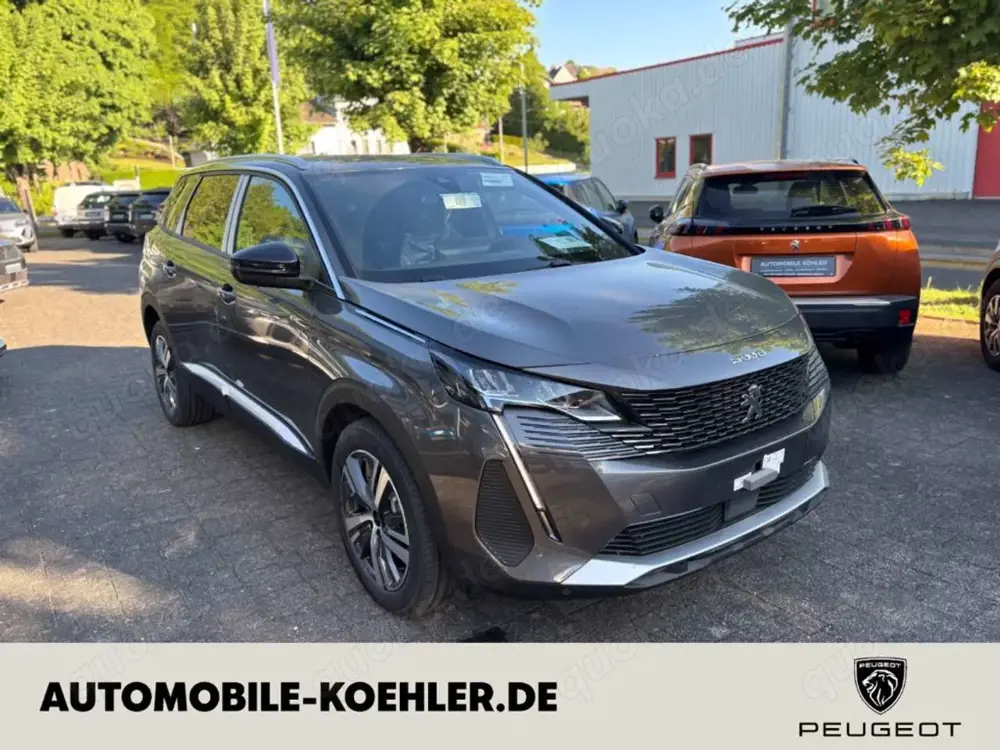 Peugeot 5008 Allure Pack HDi130 7-Sitzer SITZHZG LED ACC