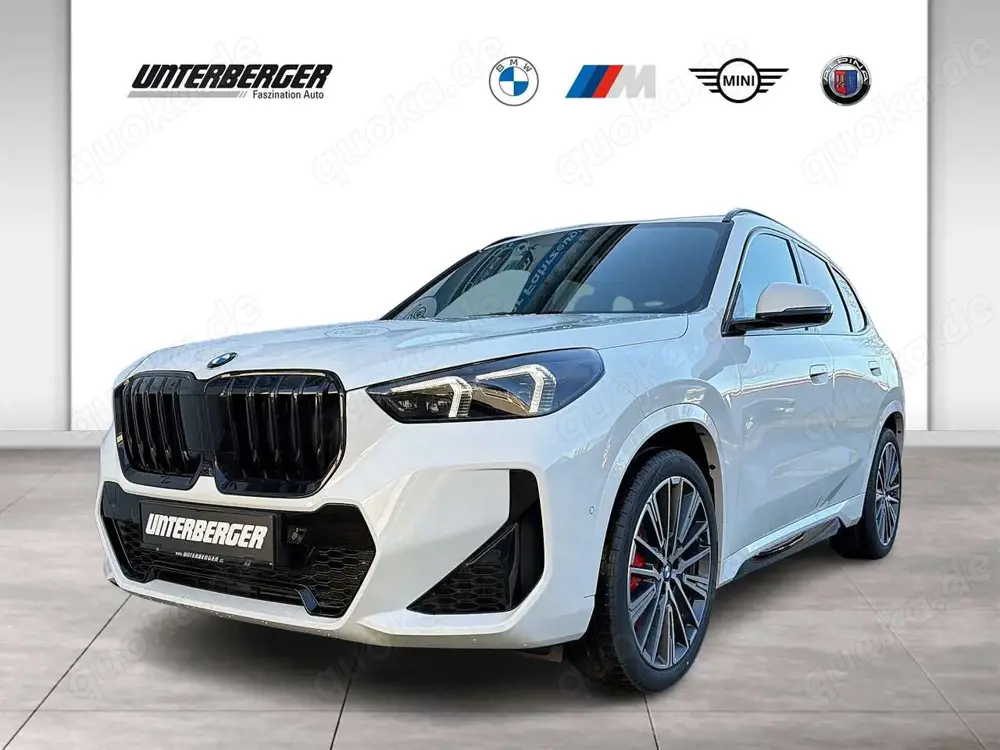 BMW X1 xDrive23i M Sport PRO AHK 20" Head-Up HK HiFi DAB