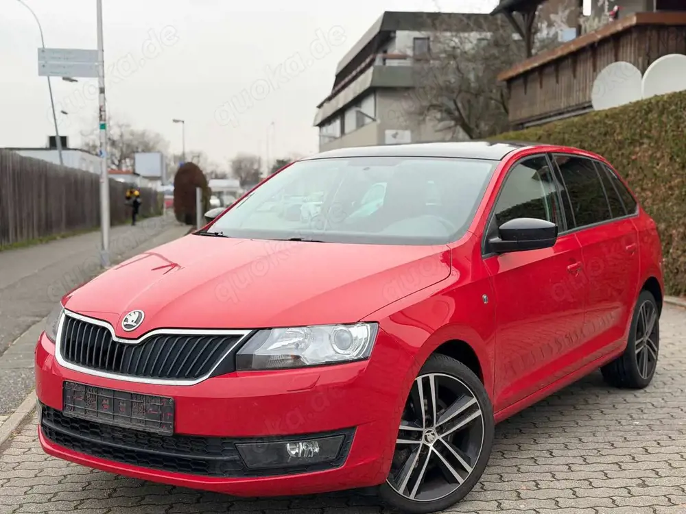 Skoda Rapid/Spaceback Style Plus *Xenon*Pano*SZH*Sportsitze*LM*PDC*Temp*