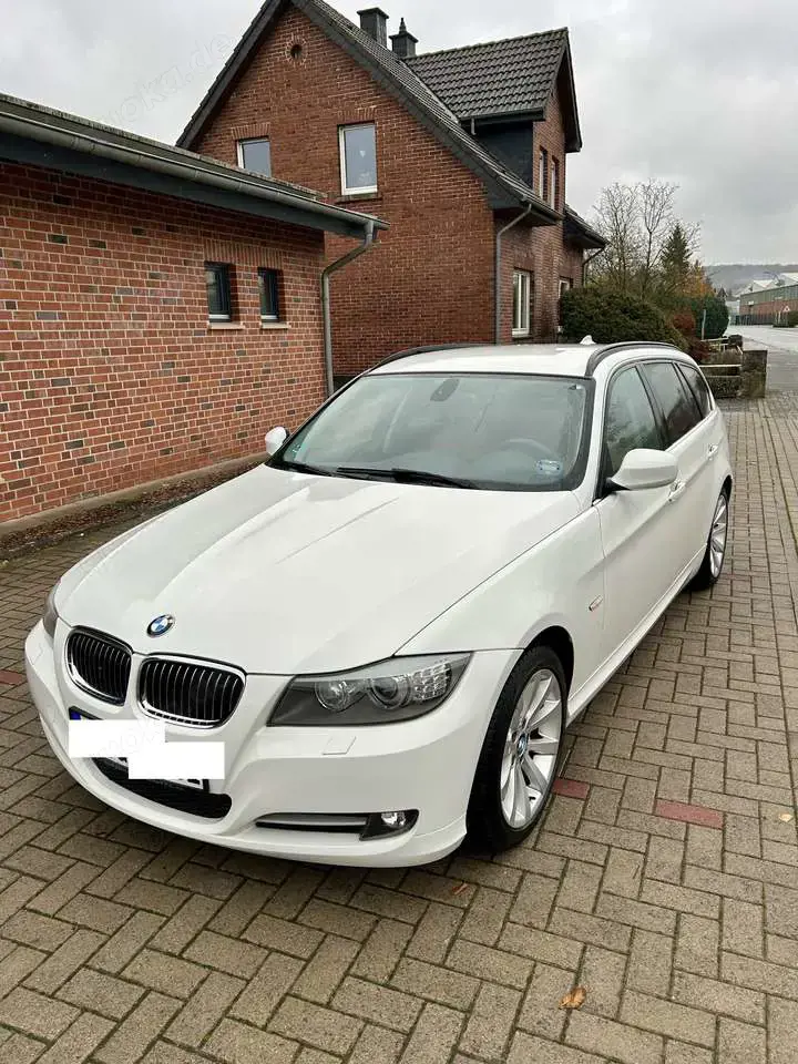 BMW 320 320d Touring Automatik