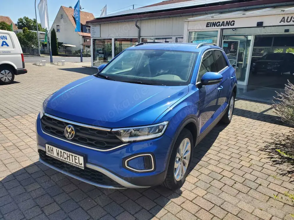 Volkswagen T-Roc Life ACC Kamera LightAssist 17-Zoll Winterpaket