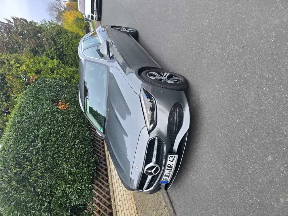 Mercedes-Benz C 300 C 300 d T 9G-TRONIC Avantgarde