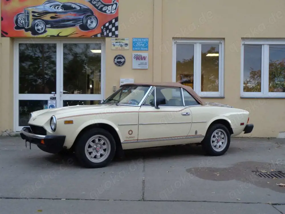 Fiat 124 Spider 2000 Turbo Limited Edition