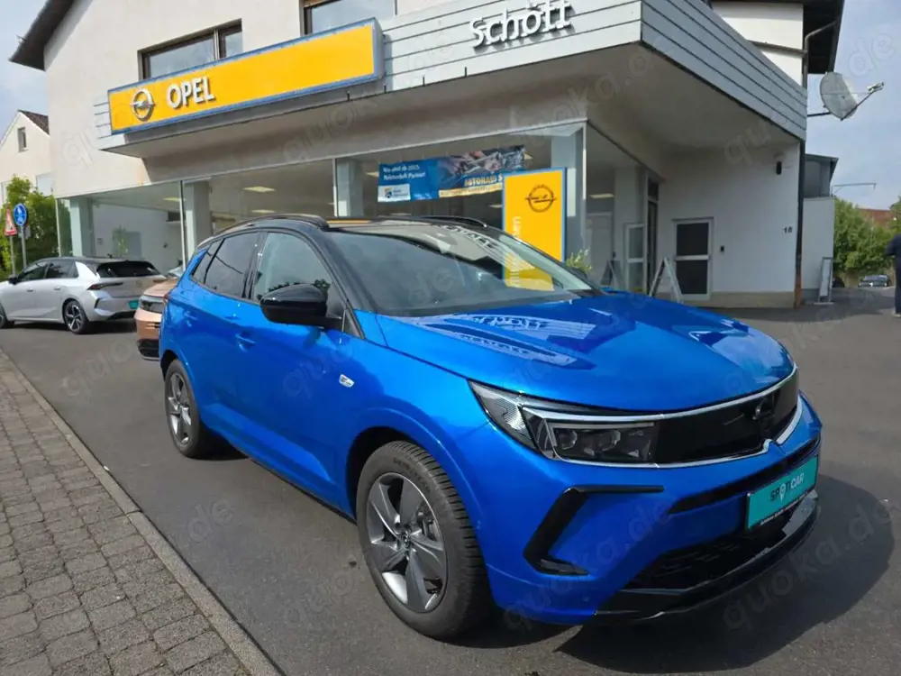 Opel Grandland X Grandland GSe PHEV 4x4/LED/360°/NAVI/AHK/KEYLESS
