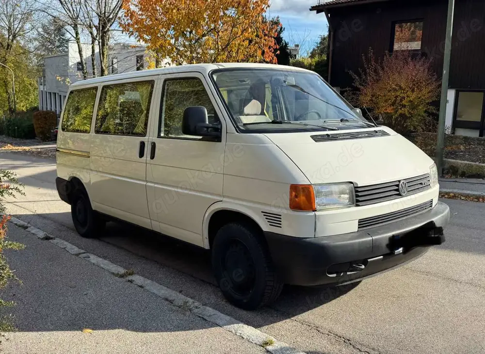 Volkswagen T4 VW Bus T4 / Transporter / Tüv Neu
