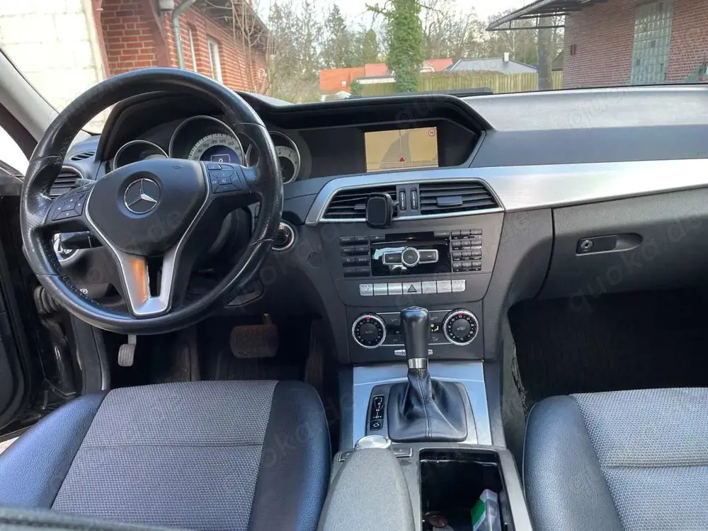 Mercedes-Benz C 180 T CGI Automatik BlueEFFICIENCY Avantgarde