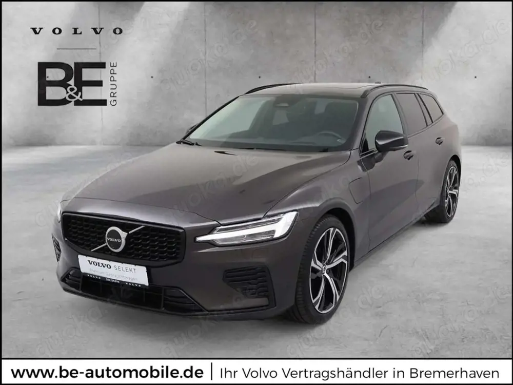 Volvo V60 T8 AWD Ultra Dark AWD BW ACC PANO 360°