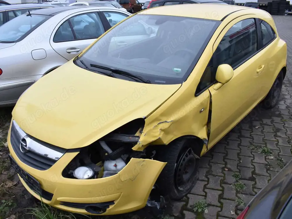 Opel Corsa Innovation "110 Jahre" *UNFALL*