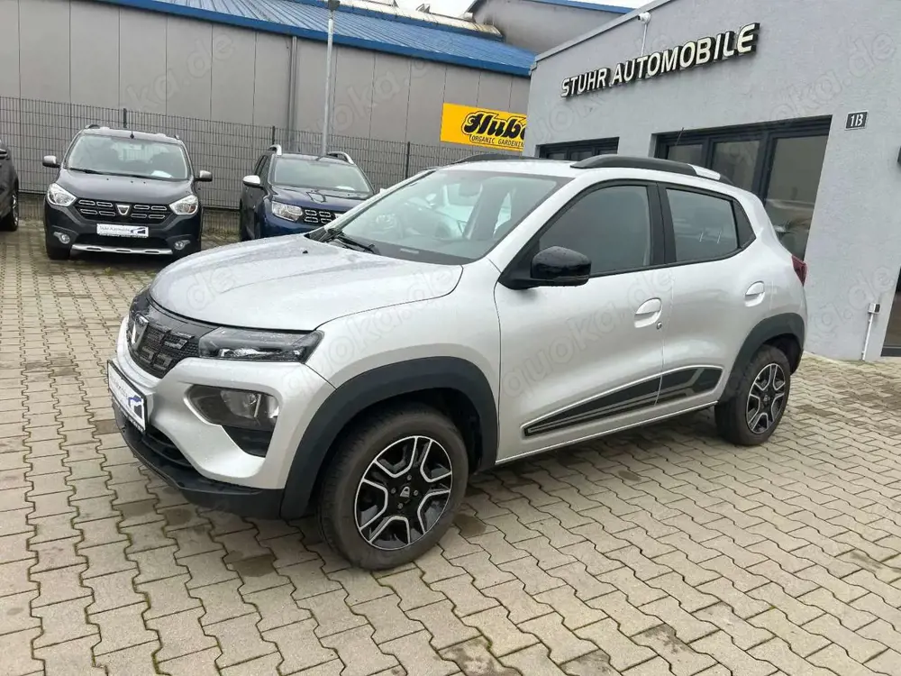 Dacia Spring Electric Comfort Plus Navi PDC Kamera