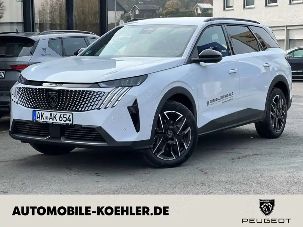 Peugeot 5008 Allure HYBRID 136 7-SITZE  SITZHEIZUNG