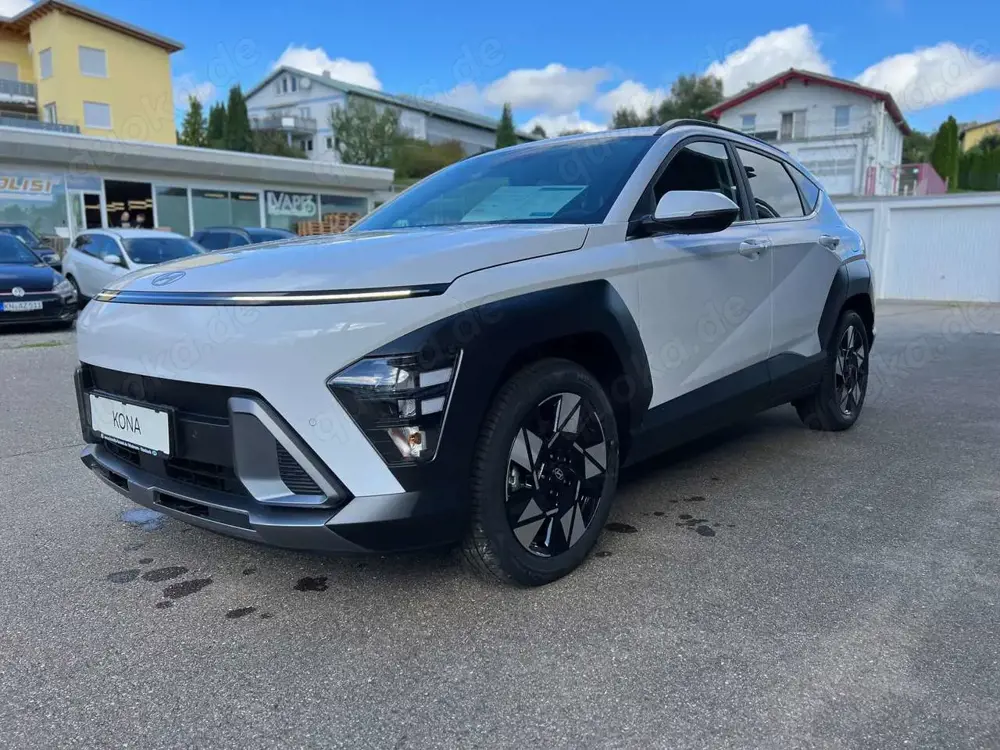 Hyundai KONA +Trend+Hybrid+2WD+NAVI+BLUELINK+2Z-AC+LED+
