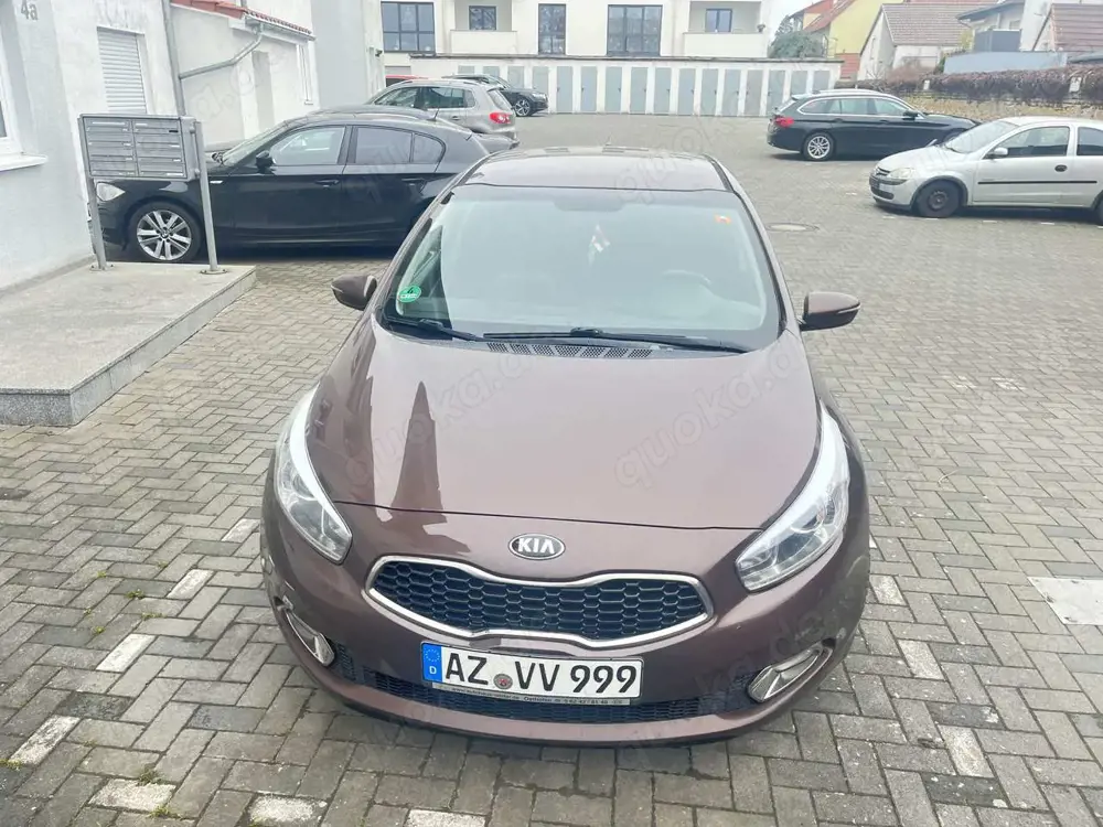 Kia Ceed / cee'd 1.6 CRDi 128 Dream-Team Edition