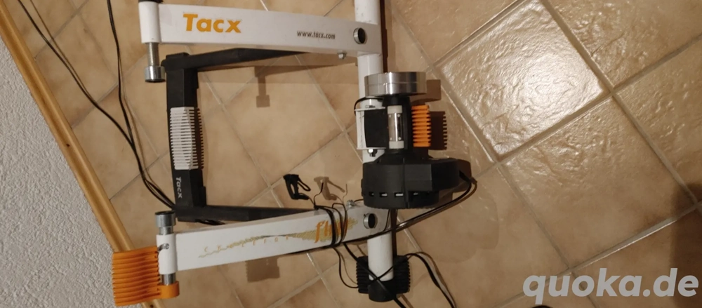 Rollentrainer Tacx Flow