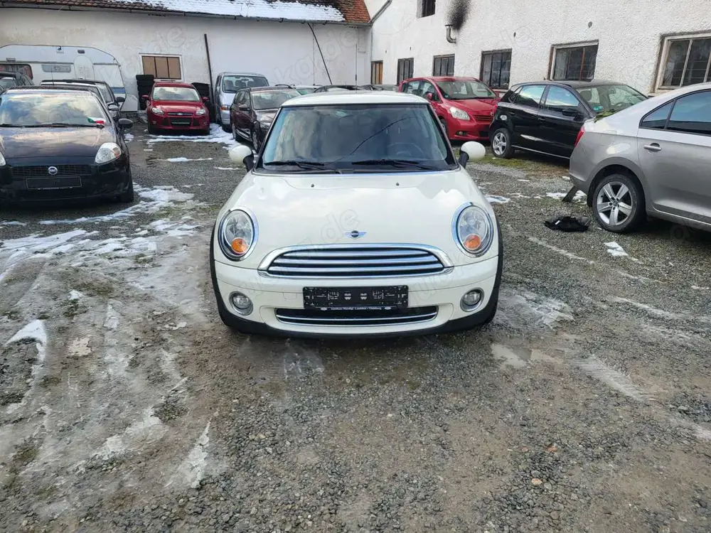 MINI One One