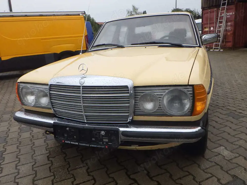 Mercedes-Benz 240 240 D Oldtimer Servo