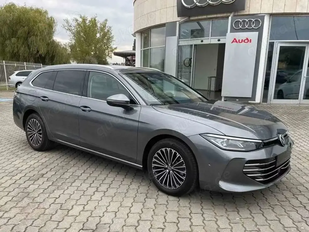 Volkswagen Passat Variant Passat 2,0 TDI DSG Elegance AHK 18Z Matrix Area
