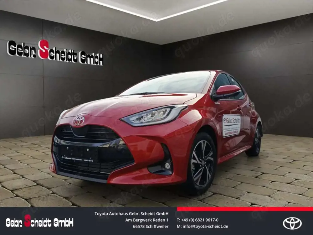 Toyota Yaris Hybrid Teamplayer Sitzheizung Lenkradheizung Apple