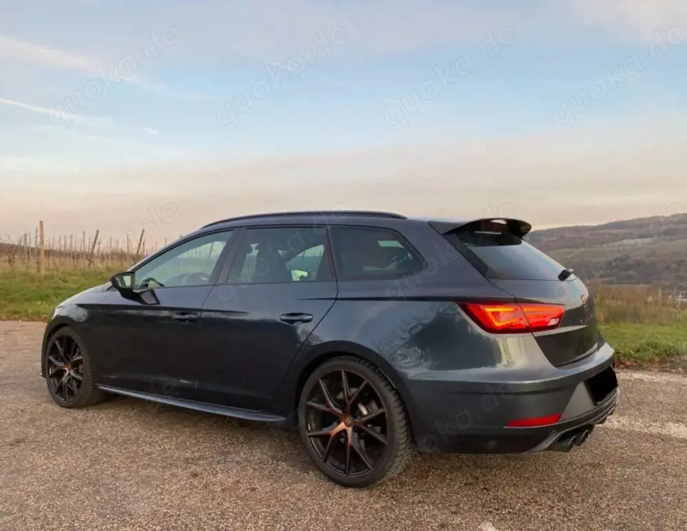 SEAT Leon Leon ST 2.0 TSI 4Drive OPF DSG Cupra R