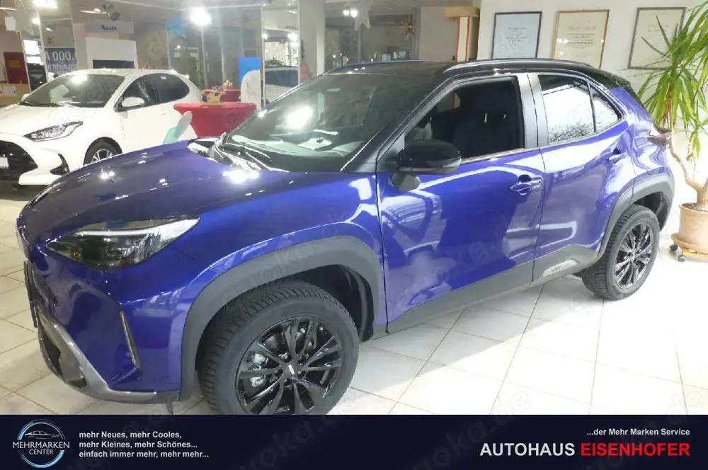Toyota Yaris Cross Hybrid AWD - Executive 96 kW (131 PS), Automati...