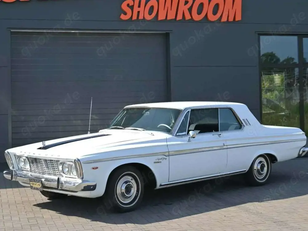 Plymouth Fury Sport Fury Golden Commando
