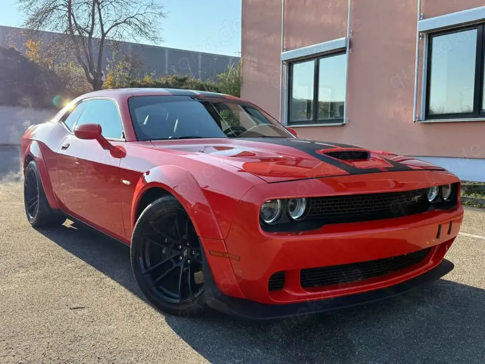 Dodge Challenger R/T 6.4  Scat Pack Widebody / LED