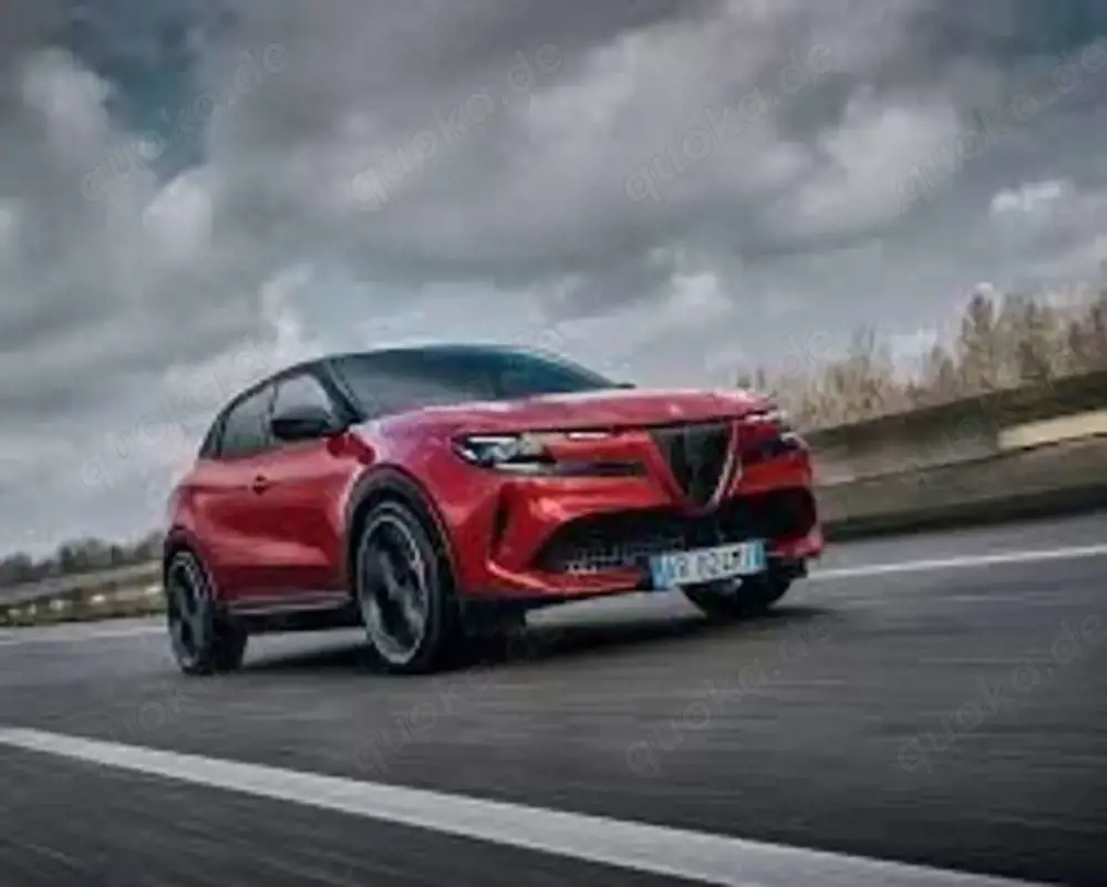 Alfa Romeo Junior Ibrida Speciale | Tech-Paket | Matrix-LED