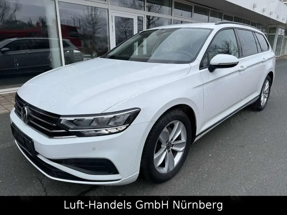 Volkswagen Passat Variant Conceptline 2.0 TDI ACC DSG NAVI